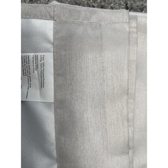 Silver Window Curtains 2pc Set Casual Any Room Home Decor 37in X 85in New - Picture 5 of 9